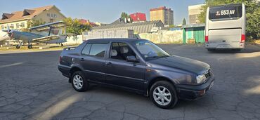 Volkswagen: Volkswagen Vento: 1996 г., 1.6 л, Механика, Бензин, Седан