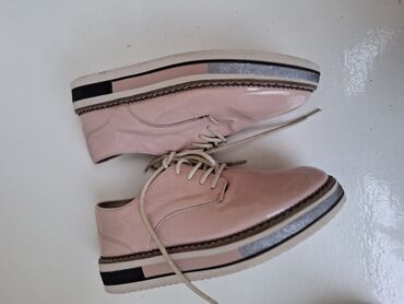 dr martin cipele: Low shoes, Zara, Size - 35