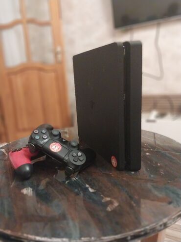 купить playstation 3: 1tb slim . polşadan alınıb. çox az işlənib . 2pult tam orjinal