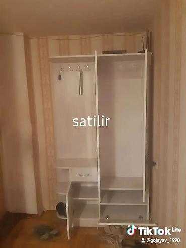 dolab skaf: İşlənmiş, 2 qapılı, Güzgülü, Ağ, Açılan, Düz dolab — 2