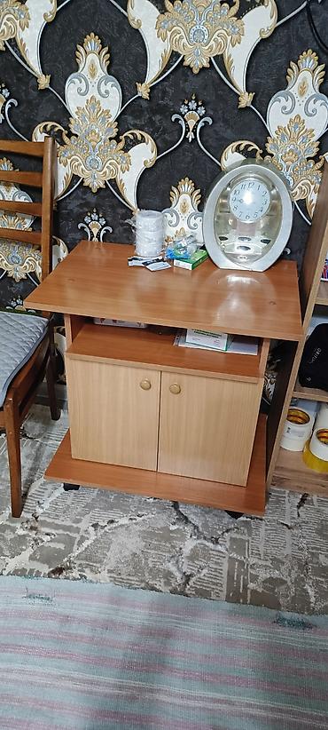 study table: Тумба для вещей и одежды, Б/у, Без зеркала, ЛДСП — 4