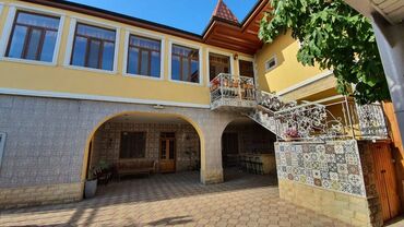 двухэтажные дома: Баку, Пос. Шувалан, 900 м², 8 комнат, Без бассейна, Комби, Газ, Электричество