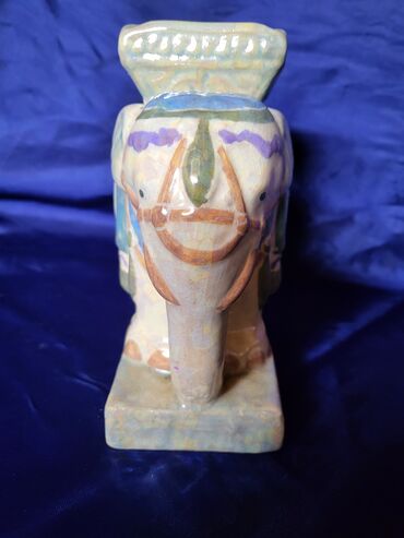 Figure: Figura, bоја - Šareno, Novo — 8