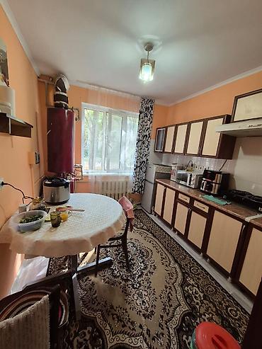 3 комнаты, 70 м², Индивидуалка, 1 этаж, Косметический ремонт at lalafo.kg 3 комнаты, 70 м², Индивидуалка, 1 этаж, Косметический ремонт