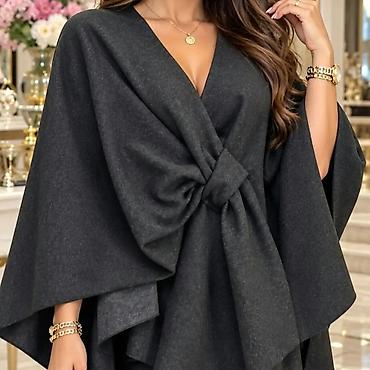 Kompleti: Damski komplet sako + pantalone sa šljokičastim efektom velicine od s — 58