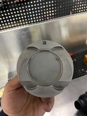 Porşenlər: BMW F10 528i 2 l, Benzin, 2015 il, ABŞ, İşlənmiş — 8