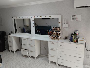 Salon, tibbi mebel dəsti: Salon üçün mebellər razılaşma yolu ilə