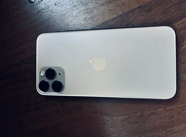 Apple iPhone: IPhone 11 Pro, Б/у, 256 ГБ, Золотой, Чехол, 77 %