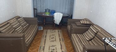 готовые тапчаны: Прямой диван, Б/у, Трёхместный и более