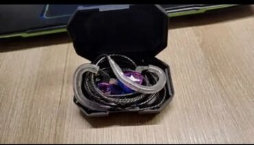 Qulaqcıqlar: Yeni Simli Qulaqcıqlar, QKZ, rəng - Bənövşəyi -da lalafo.az — 7 Qulaqcıqlar: Yeni Simli Qulaqcıqlar, QKZ, rəng - Bənövşəyi — 7