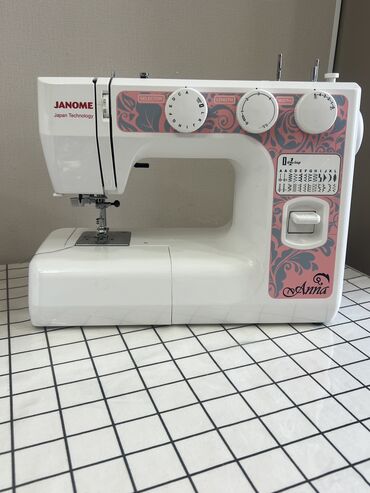 ремонт швейных машин на дому бишкек: Продаю швейную машинку, почти новая!