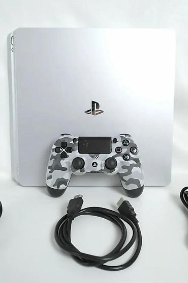 PS4 (Sony Playstation 4): U ponudi je Sony PlayStation 4 Slim (najnoviji Slim model). Za više — 5