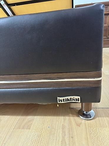 divan istikbal: Klassik üslubda yataq otağı dəsti Tərkibi: - Geniş iki nəfərlik — 5