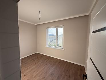 Продажа коттеджей и домов: 4 комнаты, 148 м², 4 соток, Бишкек, Аэропорт Манас Собственник — 13