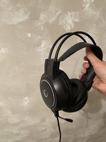 Monitorlar: Rampage qulaqlıq