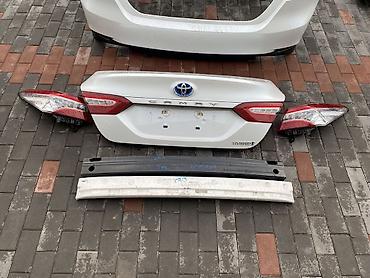 corolla 2018: Тойота Камри 70 крышка багажника. бампер плафон пороги итд. авто — 2