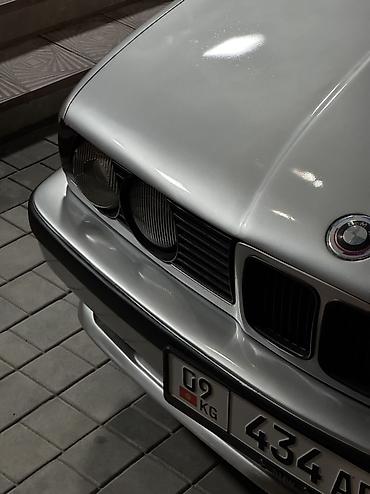 Продажа авто: BMW 5 series: 1991 г., 3 л, Механика, Бензин, Седан — 5