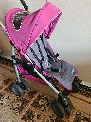 Gəzinti arabaları: İki tutacaqlı araba, Chicco, İşlənmiş, Cins: Qız, Yaş: 30 ay — 2
