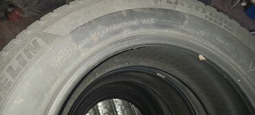 шины 26560 r18: Шины 265 / 60 / R 18, Всесезонная, Б/у, Комплект, Внедорожные (АТ/МТ), Франция, Michelin