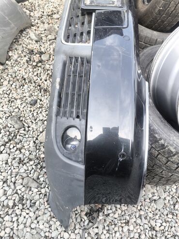 Бампер и комплектующие: Бампер Toyota, Б/у — 2