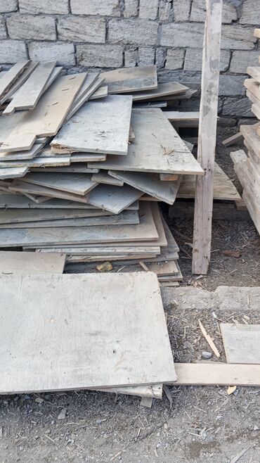 Çornıy pol: Çornıy pol — 10