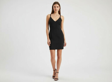 sukienki obcisla: PrettyLittleThing, Sukienka damska, rozmiar XS