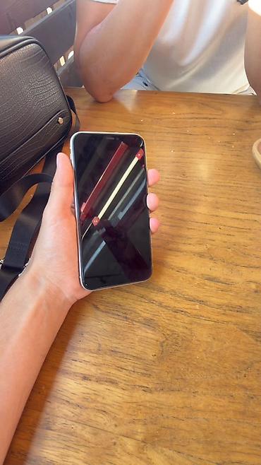 midea kg: IPhone 11, Б/у, 128 ГБ, Белый — 3