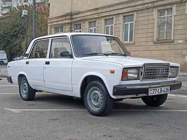 VAZ (LADA): Model: Lada Riva/VAZ 2107 sedan Kuzov: ağ rəng, 4 qapı Yanacaq: benzin — 1