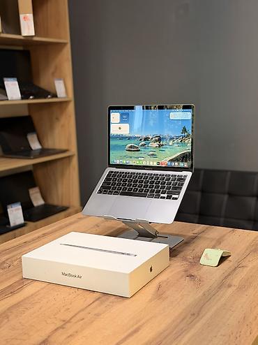 mac m3: Ультрабук, Б/у, Apple M1, ОЗУ, RAM: 8 ГБ, В рассрочку — 2