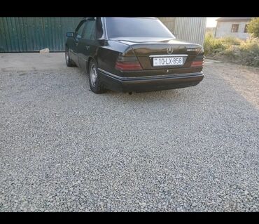 ремонт сидений авто: Mercedes-Benz 220: 2.2 l | 1993 il