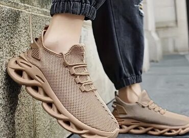 muske patike sa visokim djonom: Trainers, size - 41