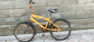 Велосипеды: Детский велосипед на 8 -11 лет на ходу. колеса 20 размер. сел и