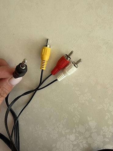 Кабель-переходник 3.5 мм Jack (TRRS) → 3×RCA (композитное видео +