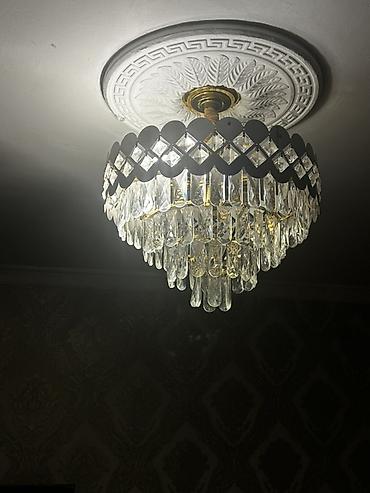 işıq generatorları: Çılçıraq, 6 lampa, Şüşə — 1