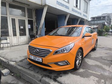 продаю hyundai: Hyundai Sonata: 2018 г., 2 л, Автомат, Газ, Седан