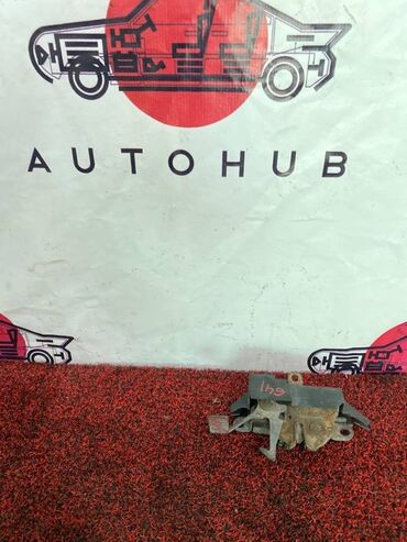 контрактный двигатель тойота авенсис 1.8: Замок капота TOYOTA AVENSIS SCT 2.0 БЕНЗИН 2002 (б/у) КУЗОВНЫЕ ДЕТАЛИ