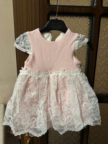 Uşaqlar üçün digər geyimlər: Qız uşaqları üçün ziyafət/libas dəsti – 4 fərqli model 1) Ağ zərif — 2