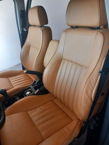 Mercedes-Benz: Mercedes-Benz A-klasa (W169) – 5 vrata, srebrna boja Karakteristike i — 6