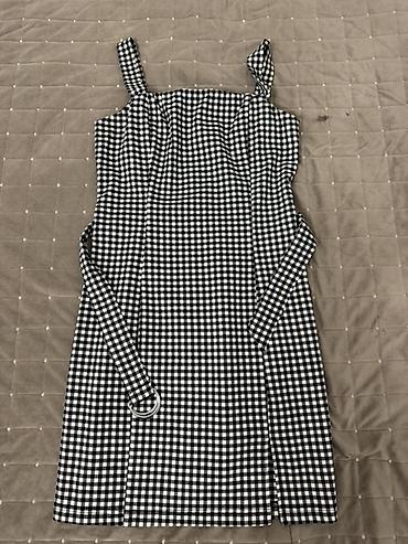 Qara-ağ xallı (gingham) naxışlı don - Model: kvadrat dekolteli, qalın