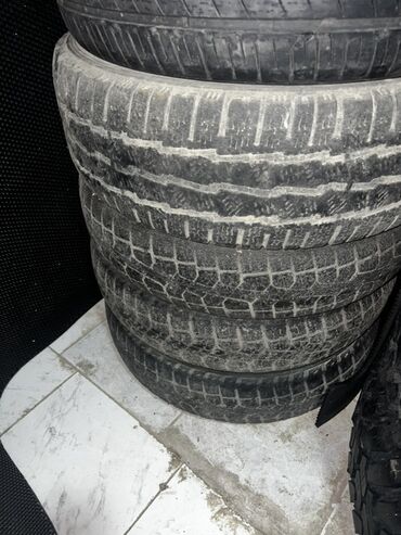 Təkərlər: Şin 245 / 40 / R 18 — 9