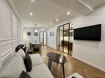 Продажа квартир: 4 комнаты, 130 м², Элитка, 5 этаж, Дизайнерский ремонт