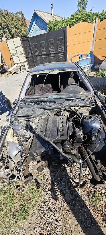 компрессоры: Разбор BMW 5‑серии (E39), седан, дорестайлинг. В наличии по кузову и — 2