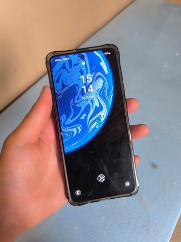 простые телефоны: Samsung Galaxy A51, 2 SIM