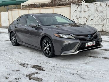 Toyota: Toyota Camry: 2021 г., 2.5 л, Типтроник, Бензин, Седан