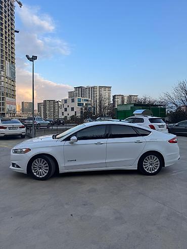a6 audi: Ford Fusion: 2 l | 2016 il 146000 km Sedan — 7