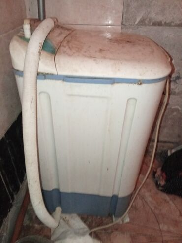 Paltaryuyan maşınlar: Paltaryuyan maşın Artel, 5 kq, İşlənmiş, Avtomat, Qurutma var, Kredit var, Ünvandan götürmə — 6