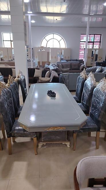 Masa və oturacaq dəstləri: Qonaq otağı üçün, Yeni, Açılmayan, Oval masa, 8 stul — 13