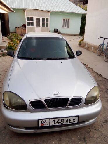 степ сатам: Daewoo Lanos: 1999 г., 1.5 л, Автомат, Бензин, Седан