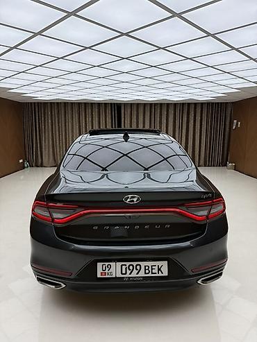 gra: Hyundai Grandeur: 2019 г., 2.4 л, Автомат, Бензин — 3