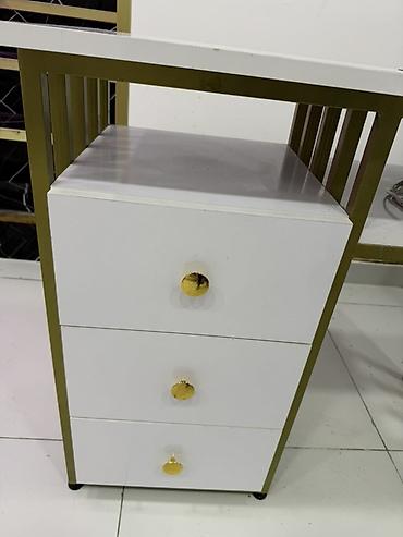 dairevi stollar: Dördbucaq masa, Siyirməli, Polkalı, Laminat — 3